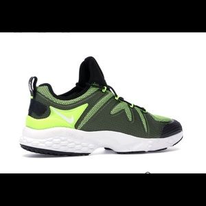 NIKE AIR ZOOM KIM JONES